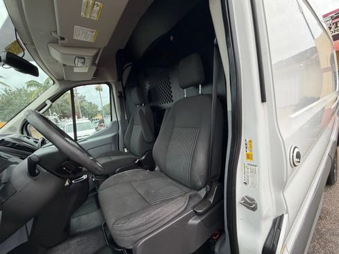 Used 2015 Ford Transit 150 148 Medium Roof image 15