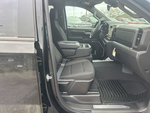 New 2026 Chevrolet Silverado 1500 LT image 32