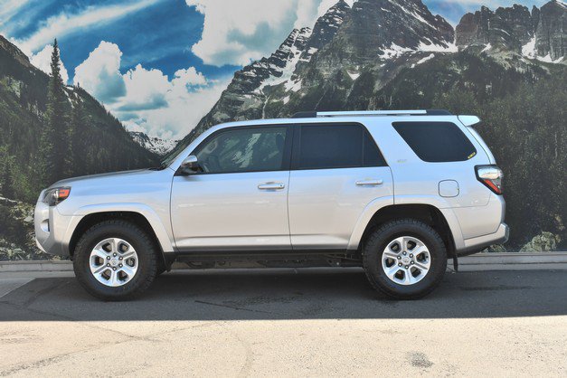 Certified 2024 Toyota 4Runner SR5 AWD/4WD image 7