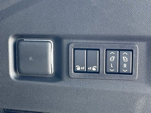 New 2026 Chevrolet Tahoe Premier image 25