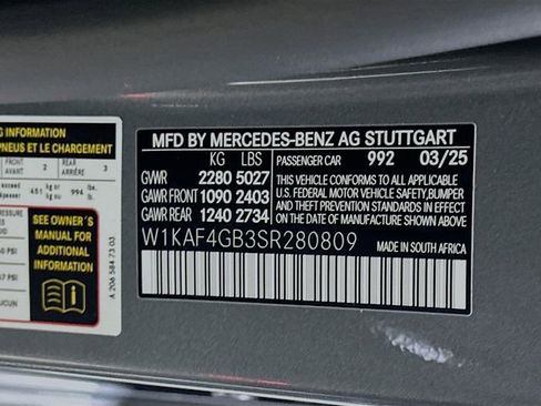 Used 2025 Mercedes-Benz C 300 C 300 image 32