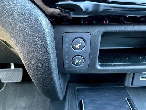 Used 2024 Honda Passport Black Edition image 36