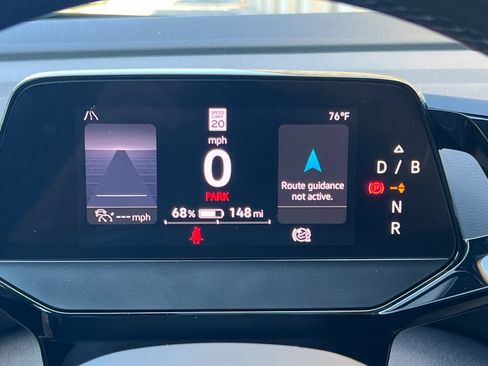 Used 2022 Volkswagen ID.4 Pro S RWD image 24