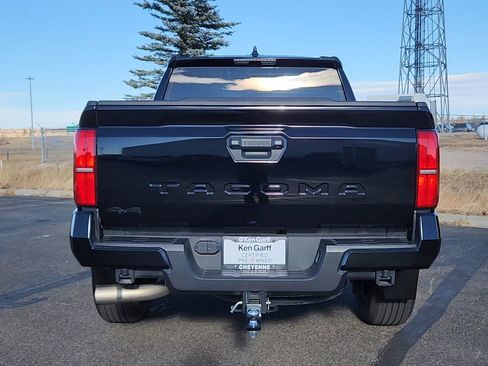 Used 2024 Toyota Tacoma TRD Sport image 21