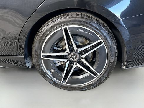 Used 2023 Mercedes-Benz C 300 Sedan image 37