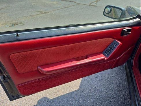 Used 1988 Ford Mustang LX image 8
