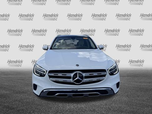 Used 2020 Mercedes-Benz GLC 300 4MATIC image 3