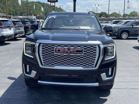 Certified 2021 GMC Yukon Denali w/ Denali Premium Package AWD/4WD image 7