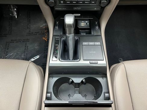 Used 2023 Lexus GX 460 Premium image 12