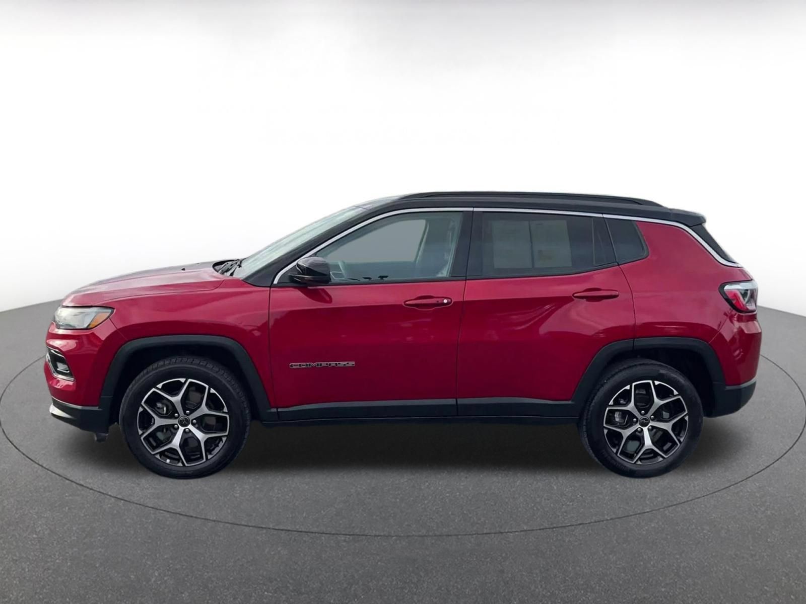 Used 2025 Jeep Compass Limited AWD/4WD image 8