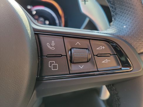 Used 2024 Alfa Romeo Giulia Veloce image 18