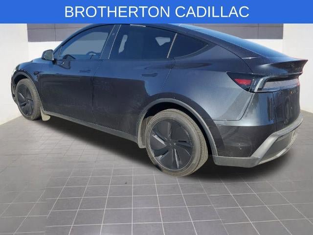 Used 2026 Tesla Model Y 2WD image 3