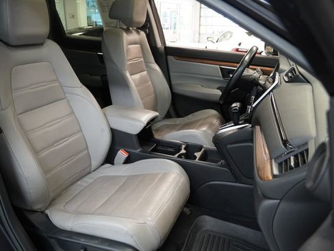 Used 2018 Honda CR-V Touring image 33
