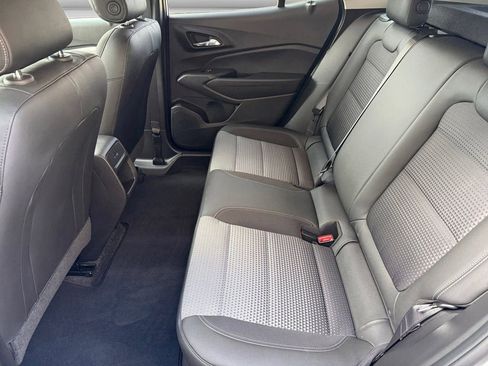 Used 2025 Chevrolet Trax LT w/ Driver Confidence Package image 14