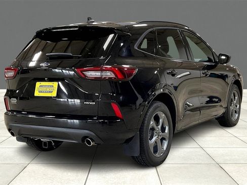 Certified 2023 Ford Escape ST-Line image 12