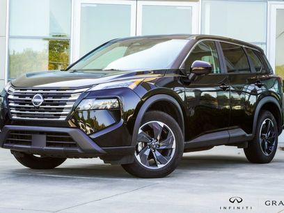 Used 2025 Nissan Rogue SV