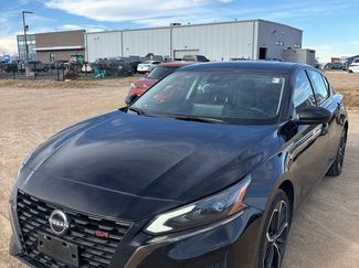 Used 2024 Nissan Altima 2.5 SR w/ SR Premium Package video 1