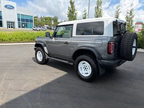 Certified 2024 Ford Bronco Heritage Edition AWD/4WD image 4