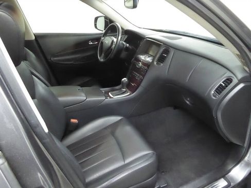 Used 2017 INFINITI QX50 AWD w/ Premium Plus Package image 24