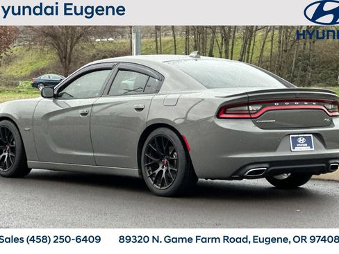 Used 2018 Dodge Charger R/T image 6