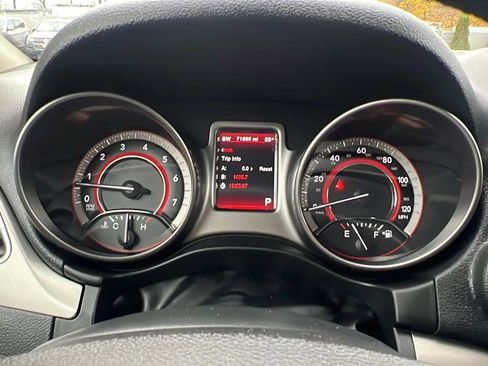 Used 2018 Dodge Journey Crossroad image 12