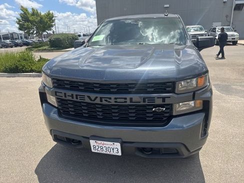Used 2021 Chevrolet Silverado 1500 Custom RWD image 3