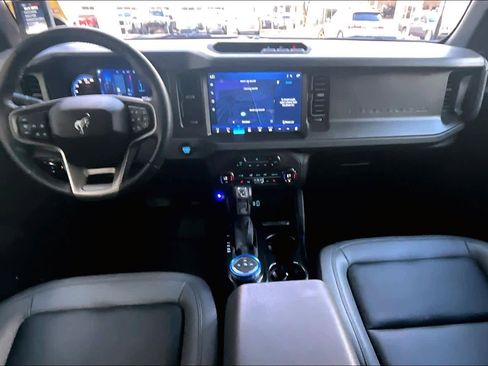 Used 2024 Ford Bronco Big Bend image 13