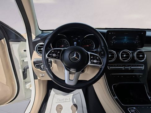 Certified 2022 Mercedes-Benz GLC 300 image 12