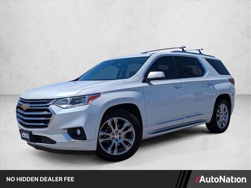 Used 2019 Chevrolet Traverse High Country w/ LPO, 'HIT The Road' Package AWD/4WD image 1