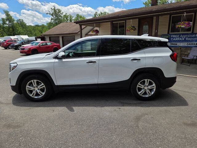 Used 2019 GMC Terrain SLE FWD image 3