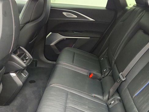 Used 2025 Cadillac Lyriq Sport image 19