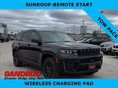 New 2026 Jeep Grand Cherokee L 4WD image 1