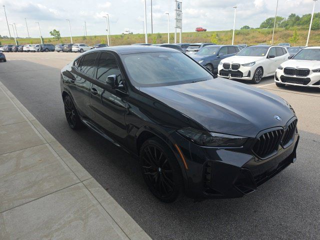 Certified 2025 BMW X6 xDrive40i w/ Executive Package AWD/4WD image 3
