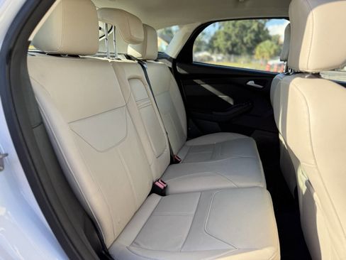 Used 2015 Ford Focus Titanium image 22