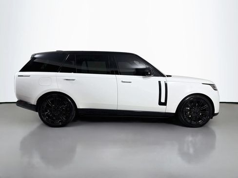 Used 2024 Land Rover Range Rover Long Wheelbase SE AWD/4WD image 4