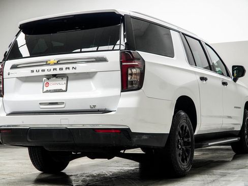 Used 2024 Chevrolet Suburban LT image 15