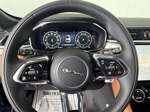 Certified 2026 Jaguar F-PACE R-Dynamic S image 15