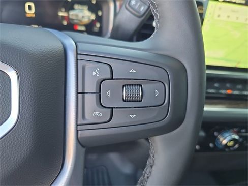 New 2026 GMC Sierra 1500 Elevation image 24