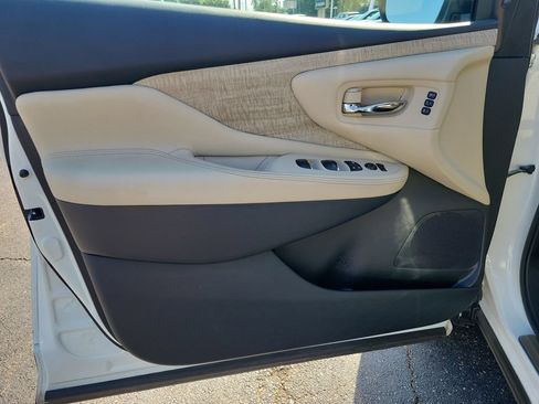 Used 2022 Nissan Murano SL w/ SL Moonroof Package AWD/4WD image 21