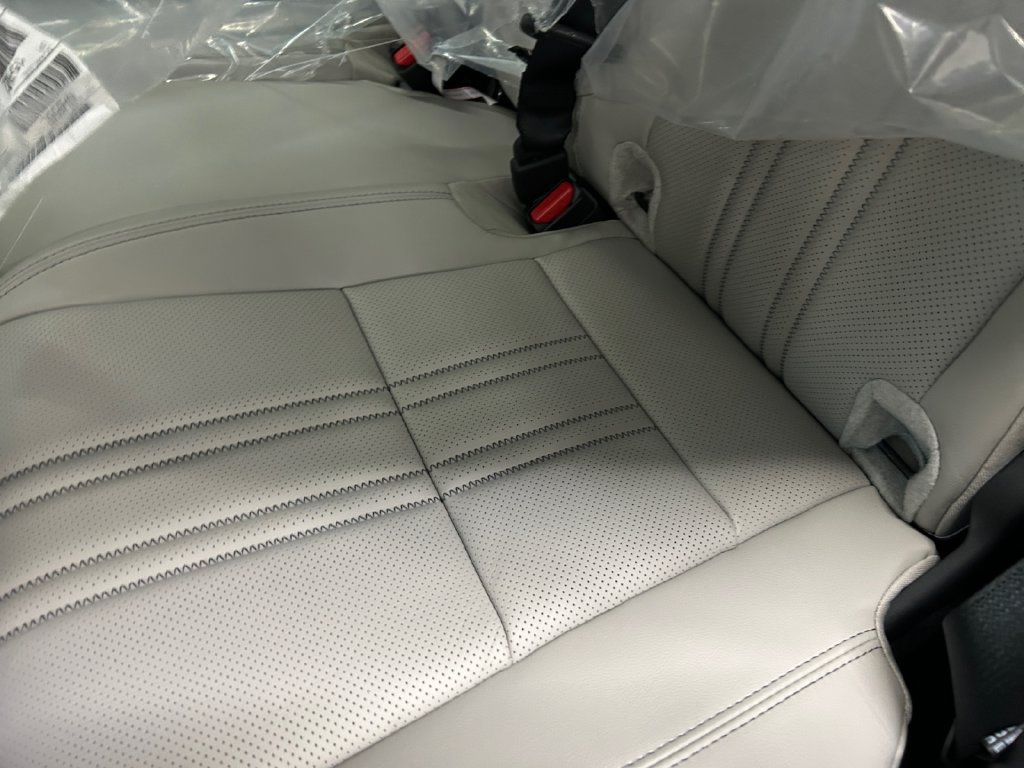 New 2027 Honda HR-V EX-L image 13