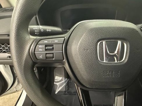 Used 2023 Honda Accord LX image 27