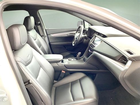 Used 2021 Cadillac XT5 Luxury image 28