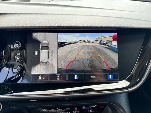 Used 2023 Buick Envision Avenir FWD image 17