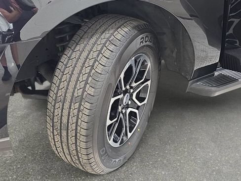 Certified 2023 Ford Expedition XLT AWD/4WD image 31