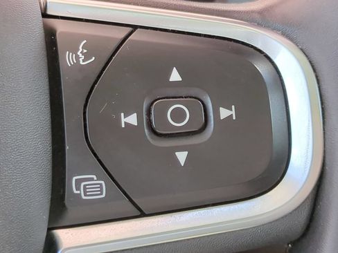 Certified 2023 Volvo XC60 B5 Core w/ Climate Package AWD/4WD image 23