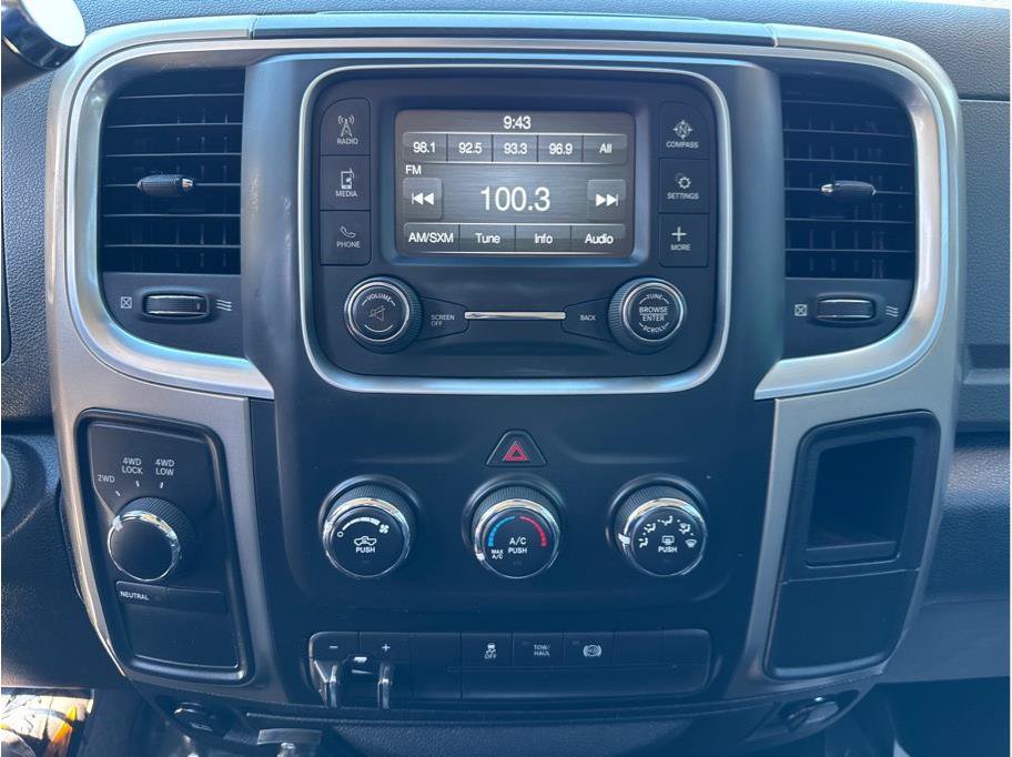 Used 2014 RAM 2500 SLT AWD/4WD image 28