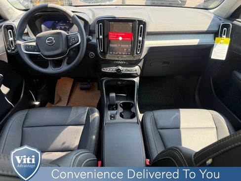 New 2026 Volvo XC40 B5 Core w/ Protection Package Premier AWD/4WD image 2