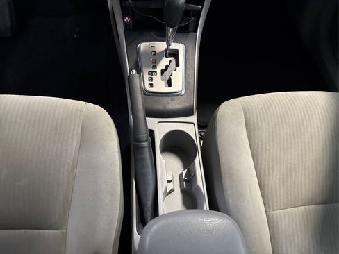 Used 2010 Toyota Corolla S image 20