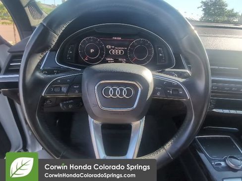 Used 2017 Audi Q7 3.0T Prestige w/ Prestige Package AWD/4WD image 17