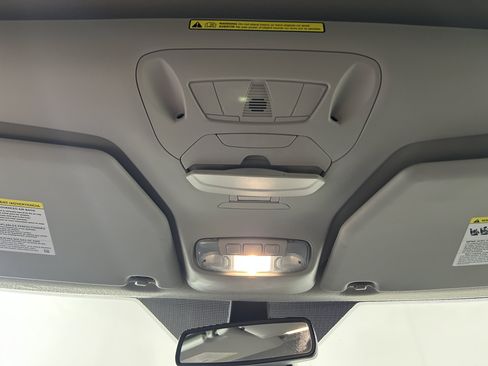 Used 2019 Ford Transit Connect XLT FWD image 20